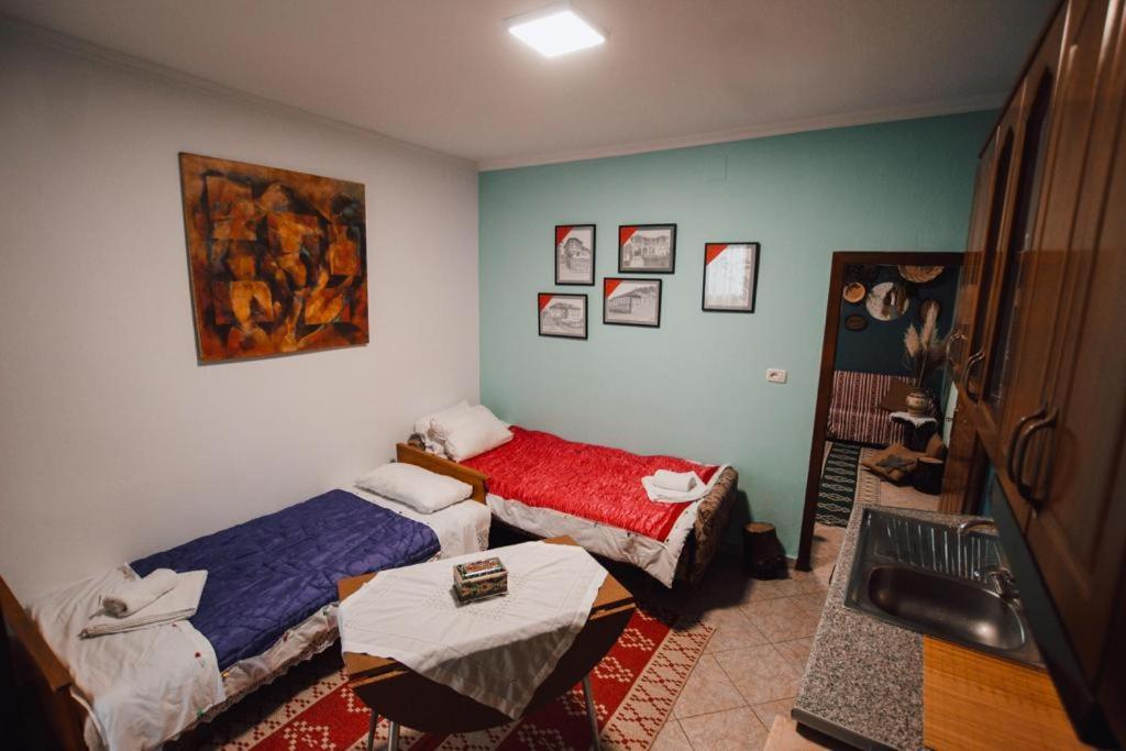 شقة Bb Apartament Gjirokastër المظهر الخارجي الصورة