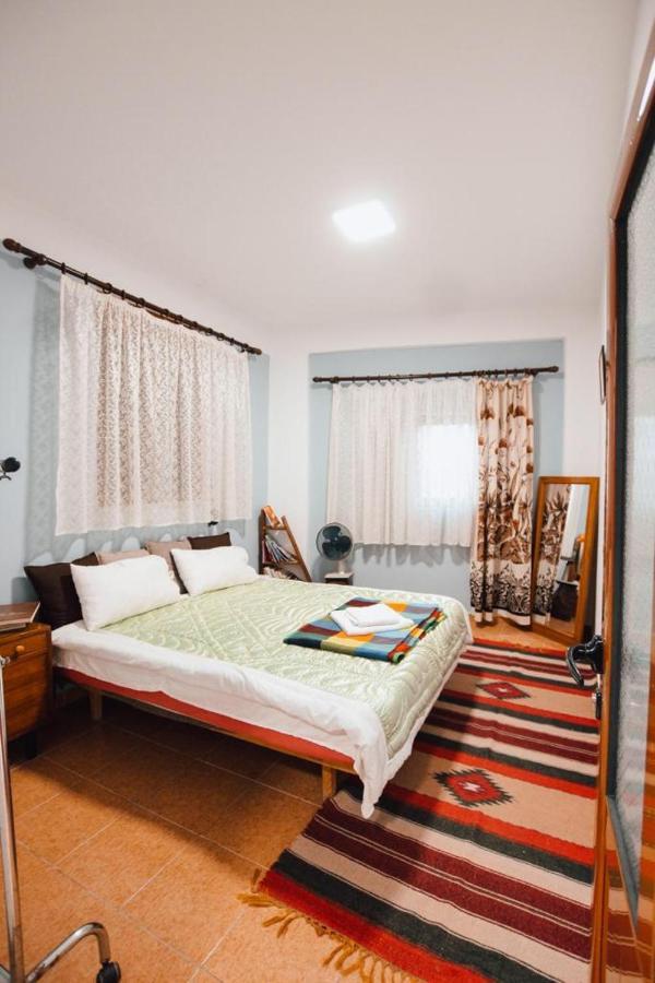 شقة Bb Apartament Gjirokastër المظهر الخارجي الصورة