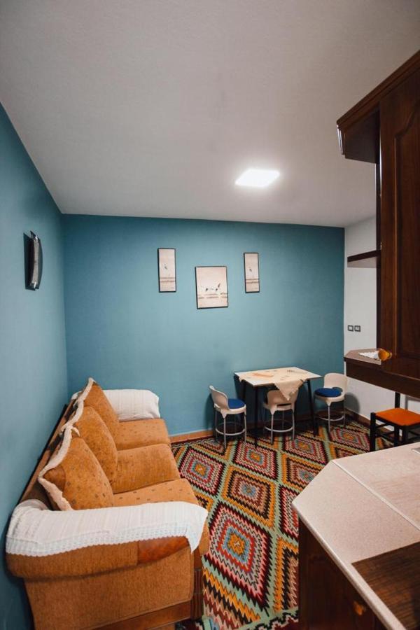 شقة Bb Apartament Gjirokastër المظهر الخارجي الصورة