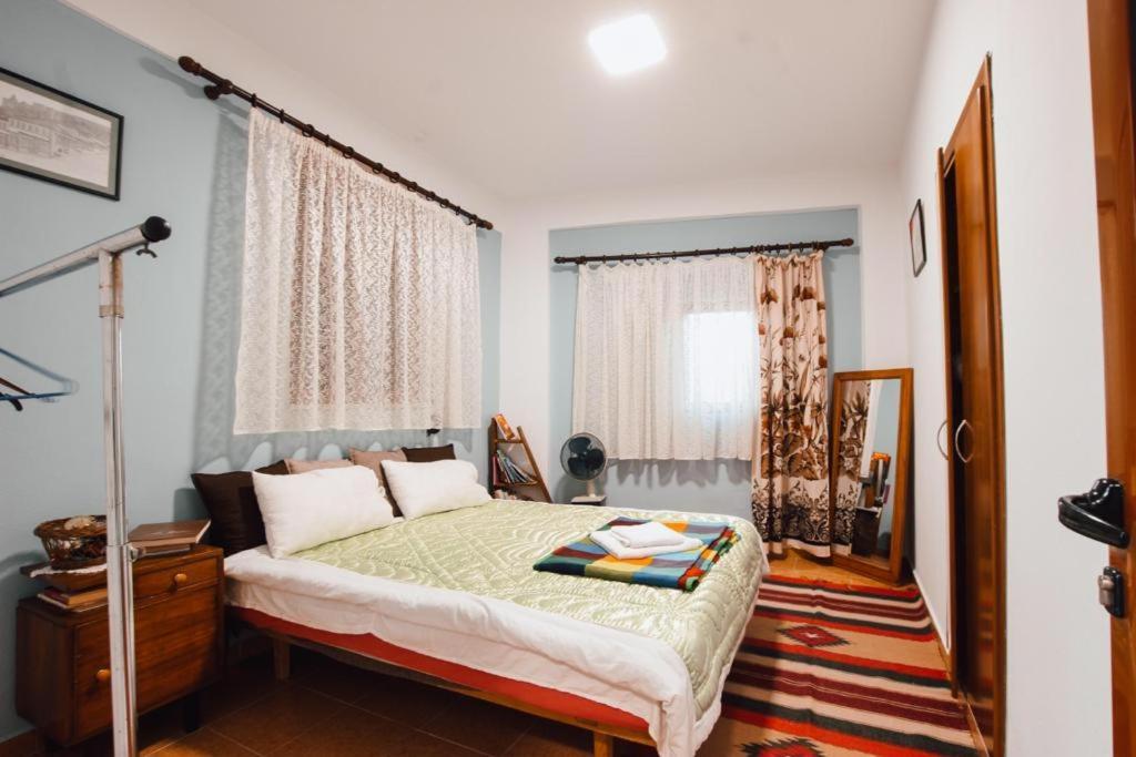 شقة Bb Apartament Gjirokastër المظهر الخارجي الصورة